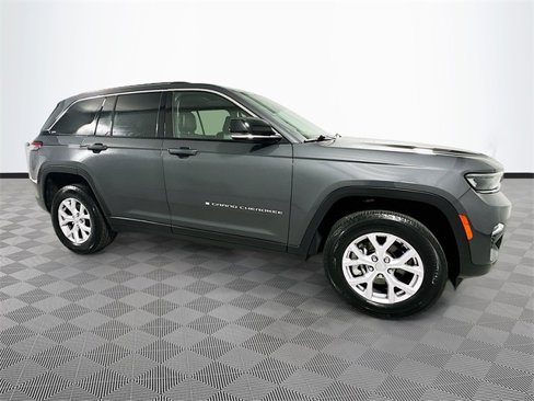 Certified 2022 Jeep Grand Cherokee Limited image 8