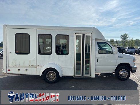 Used 2011 Ford E-350 and Econoline 350 Super Duty w/ Shuttle Bus Prep Pkg image 6