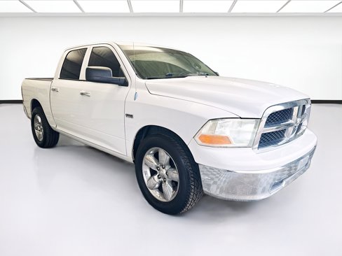 Used 2011 RAM 1500 Classic SLT image 3