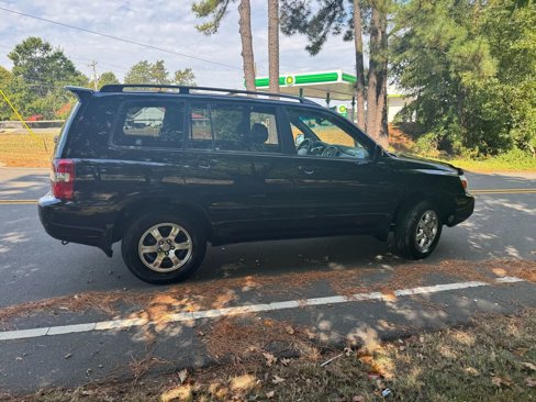Used 2005 Toyota Highlander V6 image 8