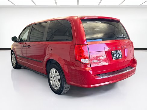 Used 2016 Dodge Grand Caravan American Value Package w/ UConnect Hands-Free Group image 6