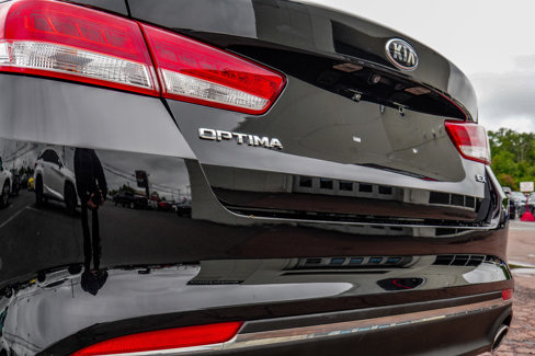 Used 2017 Kia Optima EX image 45