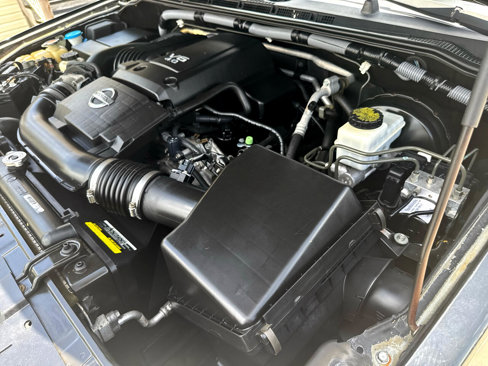 Used 2012 Nissan Frontier SV w/ SV Premium Utility Pkg image 32