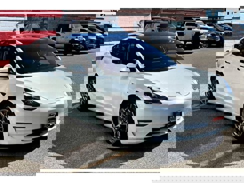 Used 2022 Tesla Model 3 Long Range image 10