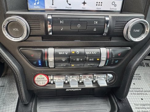Used 2017 Ford Mustang Premium image 22