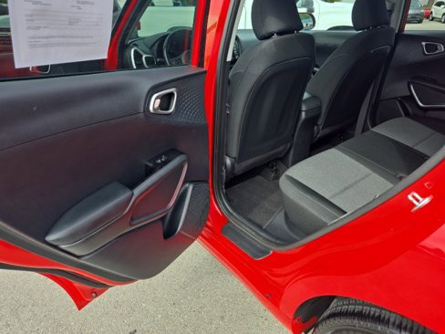 Used 2021 Kia Soul GT-Line image 34