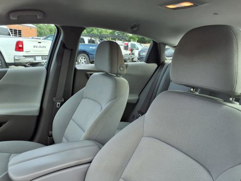 Used 2020 Chevrolet Malibu LT image 23