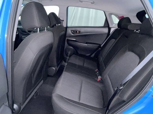 Used 2022 Hyundai Kona SEL w/ Cargo Package image 6