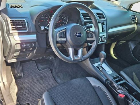 Used 2017 Subaru Crosstrek 2.0i Premium w/ Moonroof Package image 10