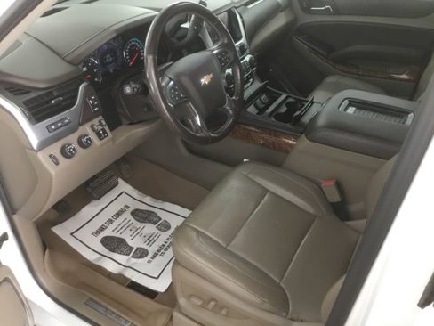 Used 2018 Chevrolet Suburban Premier image 10