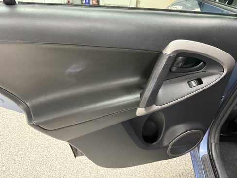Used 2007 Toyota RAV4 Sport image 26