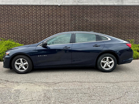 Used 2017 Chevrolet Malibu LS image 26