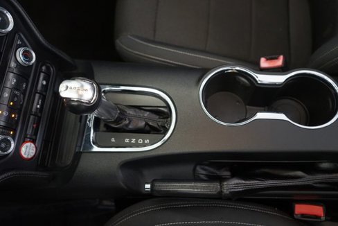 Used 2015 Ford Mustang Convertible w/ Equipment Group 051A image 23