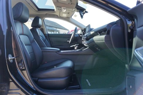 Used 2020 Nissan Sentra SR w/ Premium Package image 28