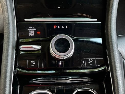 Used 2023 Jeep Grand Cherokee 4WD 4xe image 45