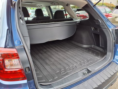 Used 2019 Subaru Outback 2.5i Premium image 9