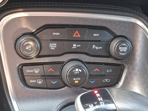 Used 2016 Dodge Challenger R/T Plus image 15