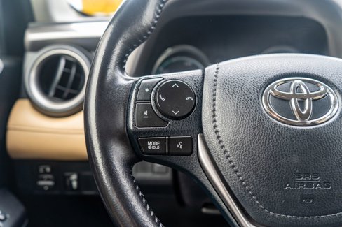 Used 2016 Toyota RAV4 XLE image 21