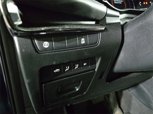 Used 2019 MAZDA MAZDA3 Sedan w/ Premium Package image 23