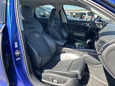 Used 2016 Audi S6 Prestige w/ Prestige Package image 7