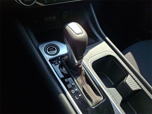 New 2025 Nissan Sentra SR w/ Trunk Package image 7