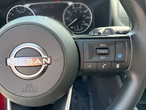 Used 2022 Nissan Rogue SV image 24