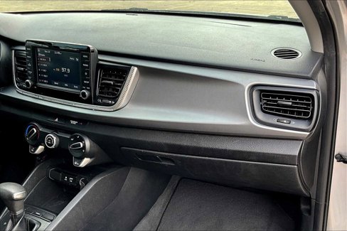 Used 2020 Kia Rio S image 16