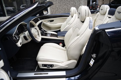 Used 2022 Bentley Continental GT image 8