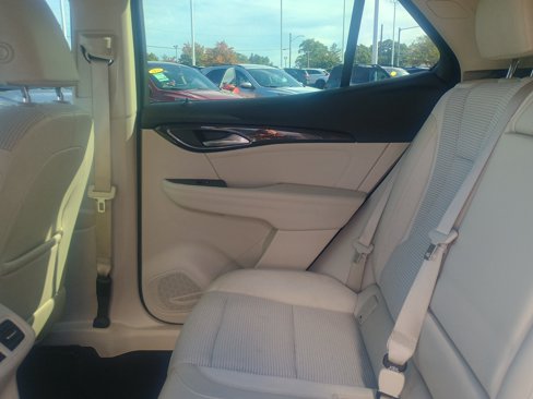 Used 2021 Buick Envision Preferred image 13