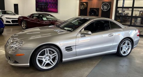 Used 2007 Mercedes-Benz SL 550 w/ Premium Pkg II image 1
