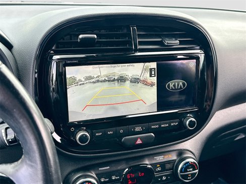 Used 2021 Kia Soul EX image 11