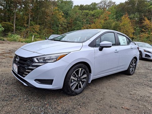 New 2025 Nissan Versa SV image 2