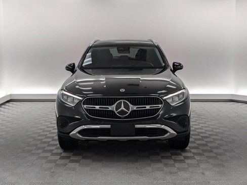 Used 2024 Mercedes-Benz GLC 300 image 5