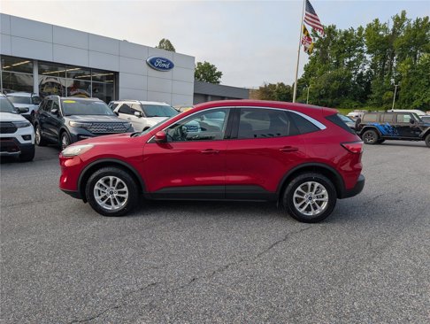 Certified 2020 Ford Escape SE image 3