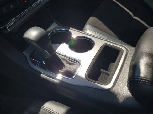 Used 2021 Jeep Grand Cherokee Laredo X image 20