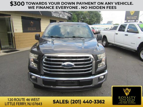 Used 2017 Ford F150 XLT w/ Equipment Group 302A Luxury image 3