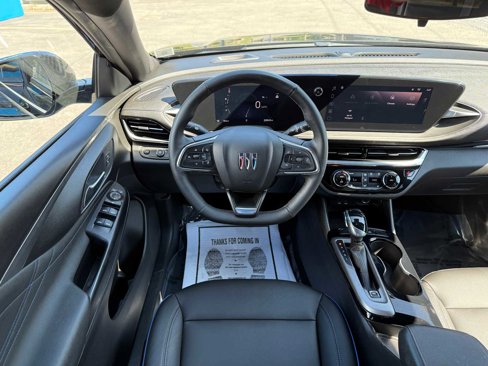 Used 2024 Buick Envista Sport Touring w/ Convenience I Package image 9