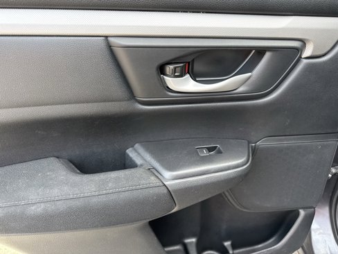 Used 2018 Honda CR-V LX image 32