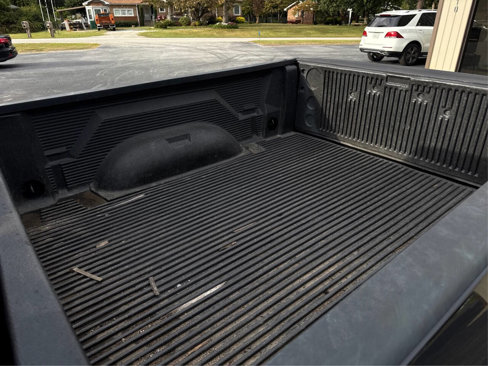 Used 2016 RAM 2500 SLT image 32