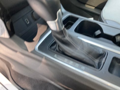 Used 2017 Ford Escape SE w/ SE Sport Appearance Package image 31