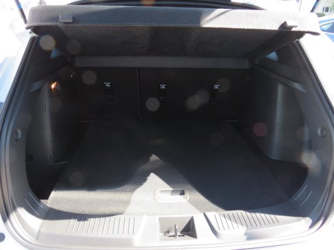 New 2025 Chevrolet Trax RS w/ Driver Confidence Package image 8