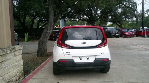 Used 2021 Kia Soul S image 6