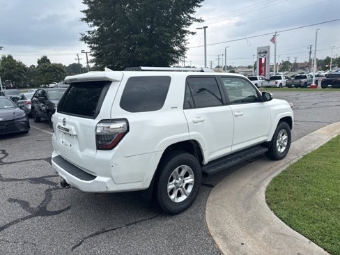 Used 2018 Toyota 4Runner SR5 Premium image 7