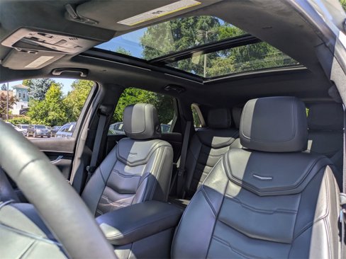 Used 2017 Cadillac XT5 Platinum image 24