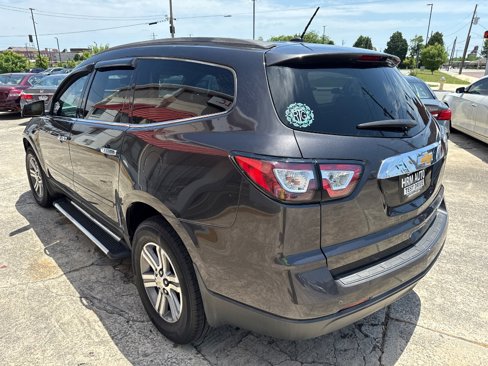 Used 2013 Chevrolet Traverse LT image 3