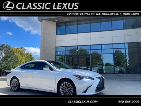 Certified 2024 Lexus ES 350 w/ Ultra Luxury Package image 1