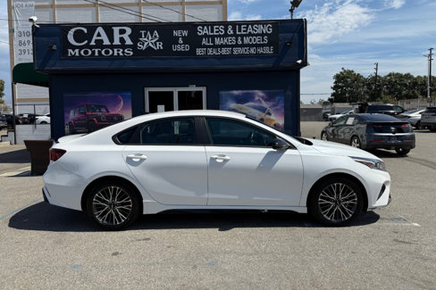 Used 2023 Kia Forte GT-Line image 4