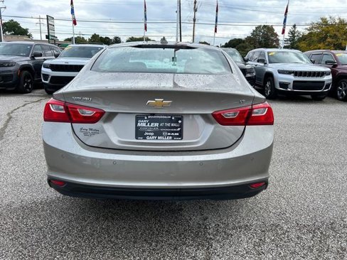 Used 2024 Chevrolet Malibu LT image 4