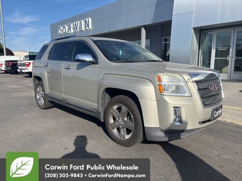 Used 2013 GMC Terrain SLT w/ Cargo Package image 3