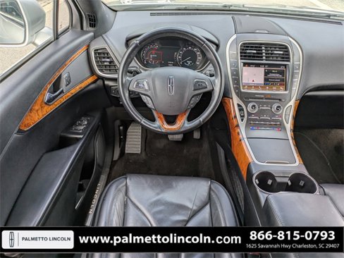 Used 2018 Lincoln MKX Reserve image 13